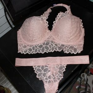 Never Worn Floral Bra & Panty Set Victoria Secret